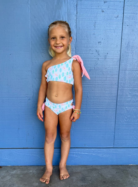 Parker - Kimi and Li Bikini