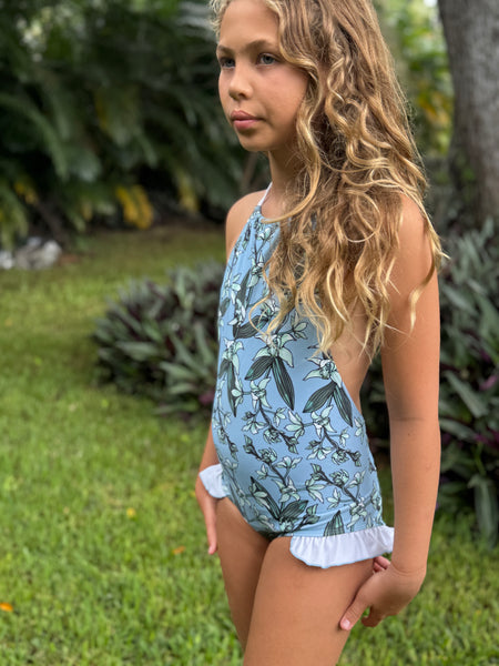 Ellie - Kimi and Li Bikini